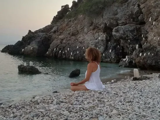 Kali Aslani Beach Yoga